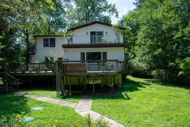 Building Photo - 29 Walker Dr