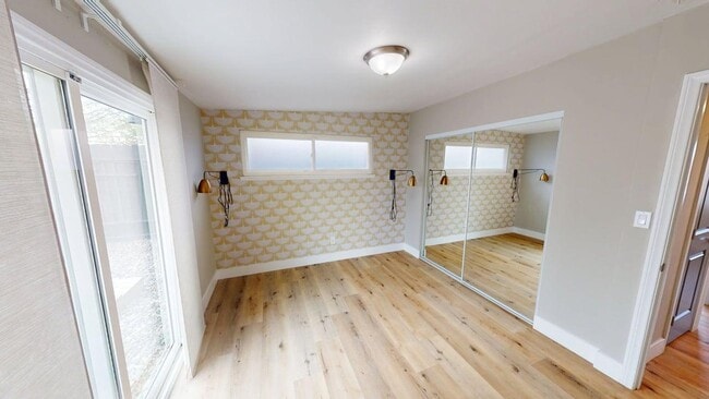 Building Photo - Updated Single-Story with A/C | Coastal Living