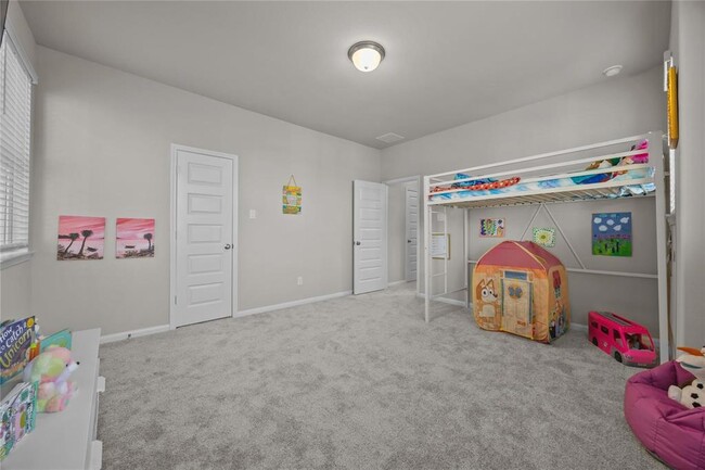 Building Photo - 614 Sandy Bay Ln