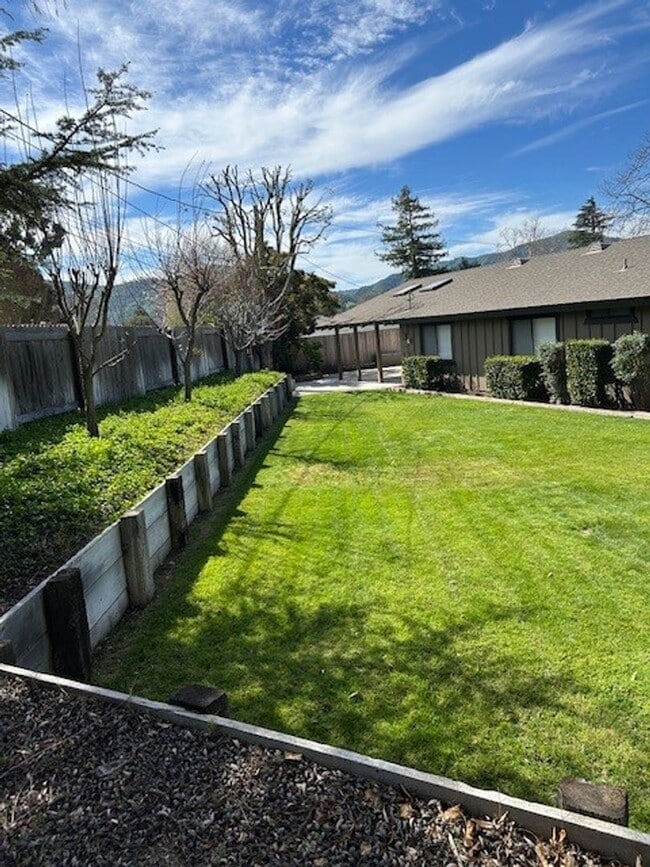 Building Photo - NEW PRICE – Move-In Ready Home with Expansive Yard & RV Parking