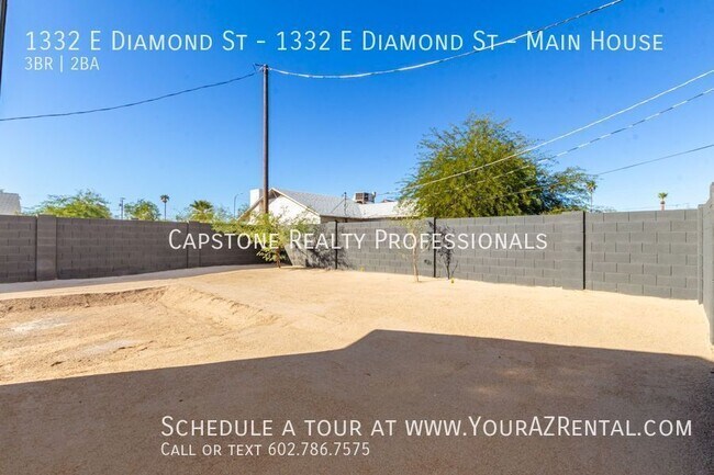 Building Photo - 1332 E Diamond St
