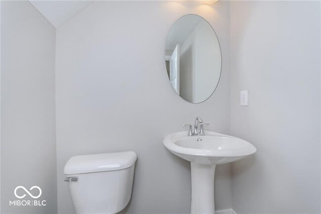 Building Photo - 3511 Buckner Dr