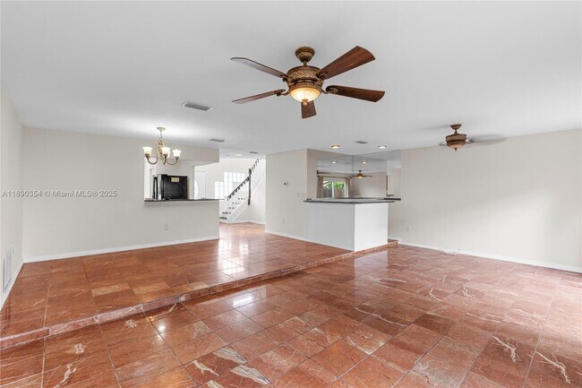 Building Photo - 20003 NE 6th Ct Cir