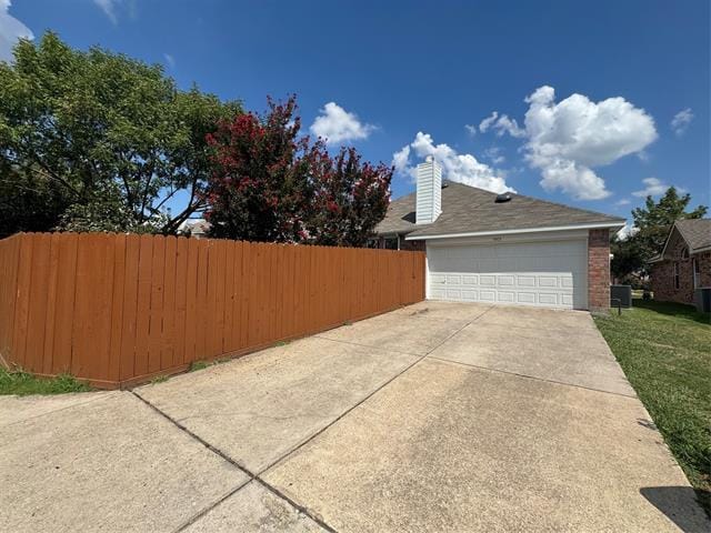 Building Photo - 5913 Big Pine Dr
