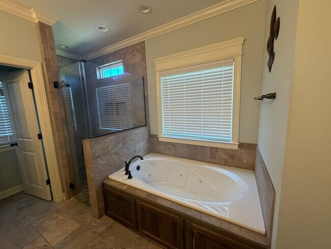 Building Photo - Maddison Subdivision