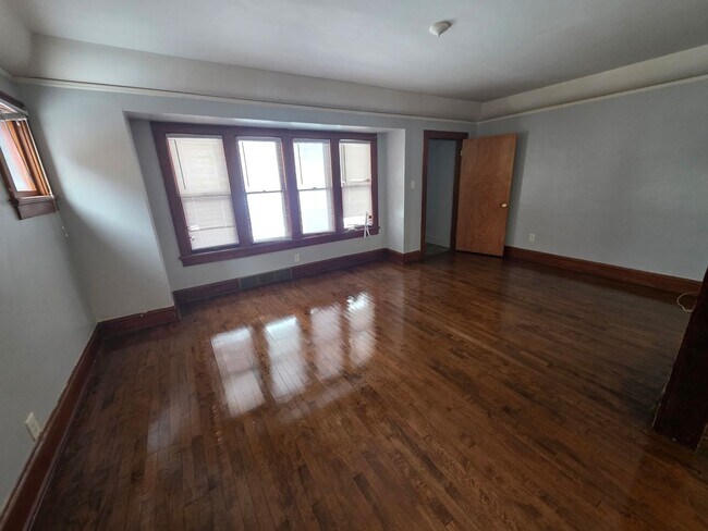 Building Photo - 2918-2920 N 47th St