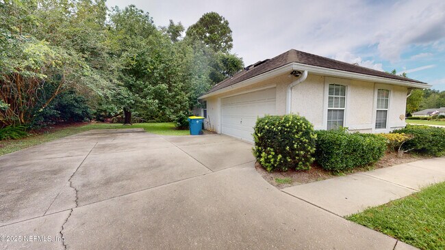 Building Photo - 4252 Eagles View Ln