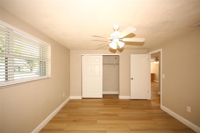 Building Photo - 4338 Tall Oak Ln