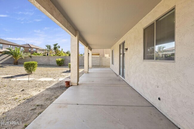 Building Photo - 2261 W Mila Way