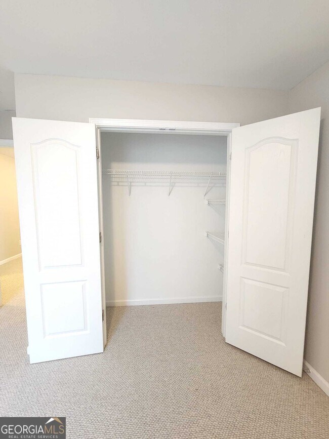 Building Photo - 5520 Casey Valley Way