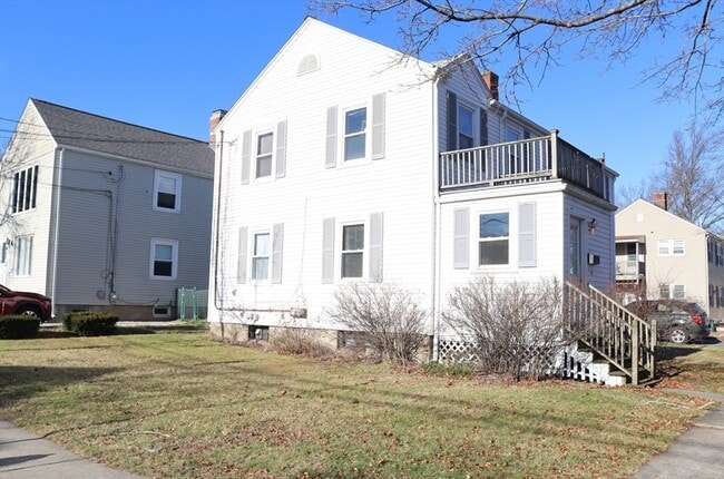 Building Photo - 40 Baker Ave