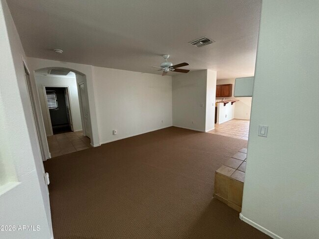 Building Photo - 13140 W Fairmont Ave