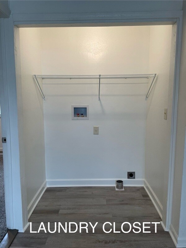 Building Photo - 2140 Crystal St