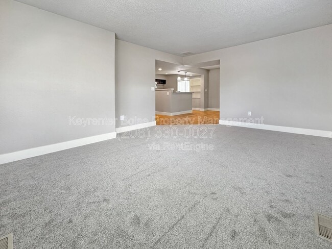 Building Photo - 10331 Utahna Rd