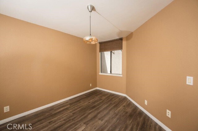 Building Photo - 31 Blackbird Ln