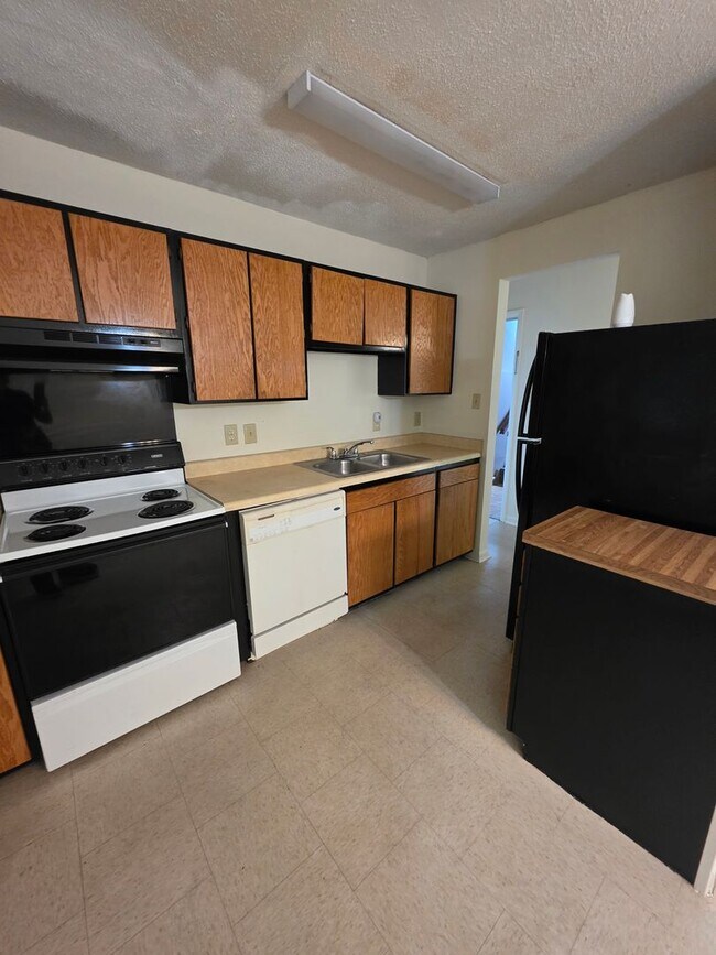 Building Photo - 3119 Bowers Ave