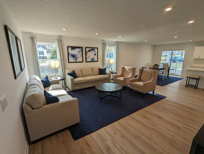 Building Photo - Brand New 3-Bedroom Model Home in Eagle Ri...