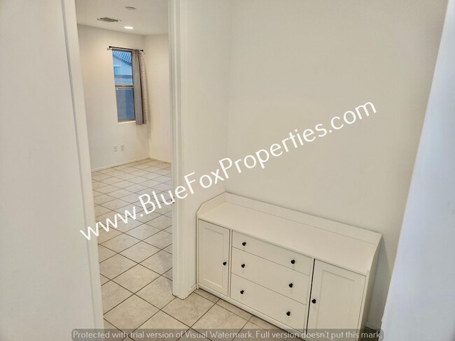 Building Photo - 10897 W Sarabella Dr