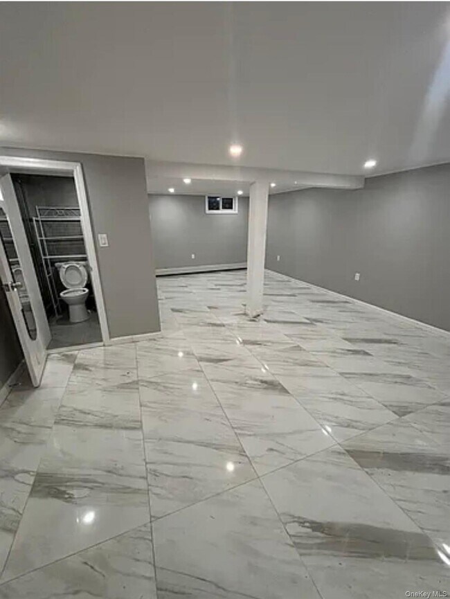 Building Photo - 26 Adams St