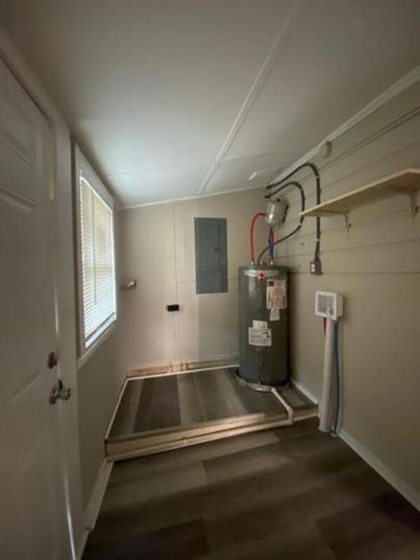 Building Photo - 108-108 De Groat St