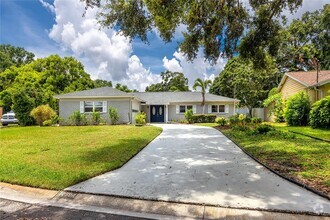 Building Photo - 10504 Lacera Dr