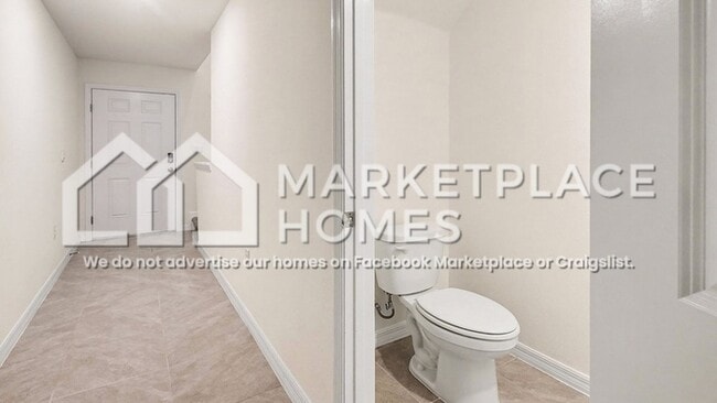 Building Photo - 6648 SW 81st Lp