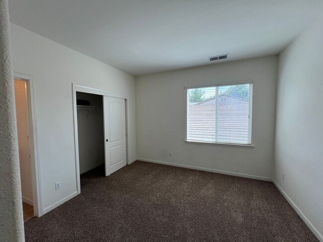 Building Photo - 2553 Acapulco Way