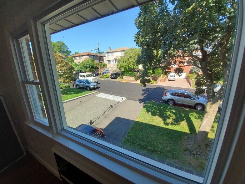 Main Bedroom Picture Window - 216 Glen Ave