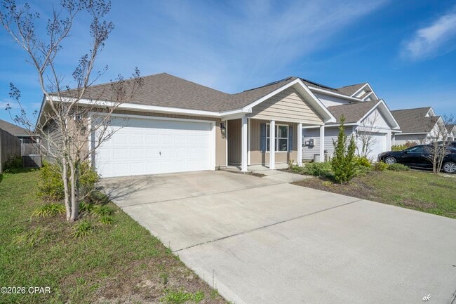 Building Photo - 112 Red Bay Rd