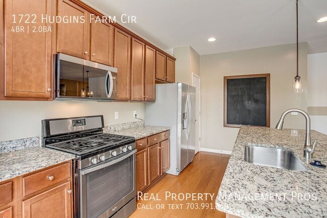 Building Photo - 1722 Hudgins Farm Cir