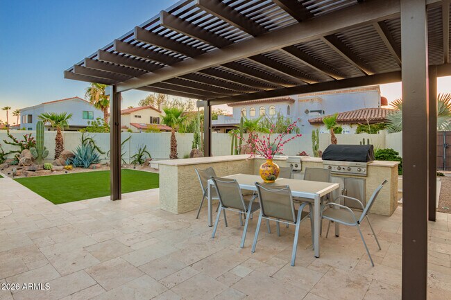 Building Photo - 4655 E Monte Way