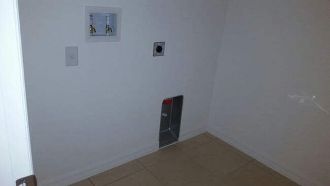 Building Photo - Hammock Trails-4756 Rockvale Dr Kissimmee FL 34758