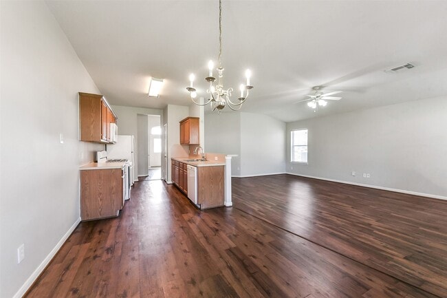 Building Photo - 3863 Silver Hawk Dr