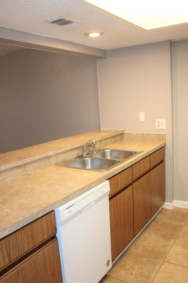 Building Photo - 791 Assisi Ln