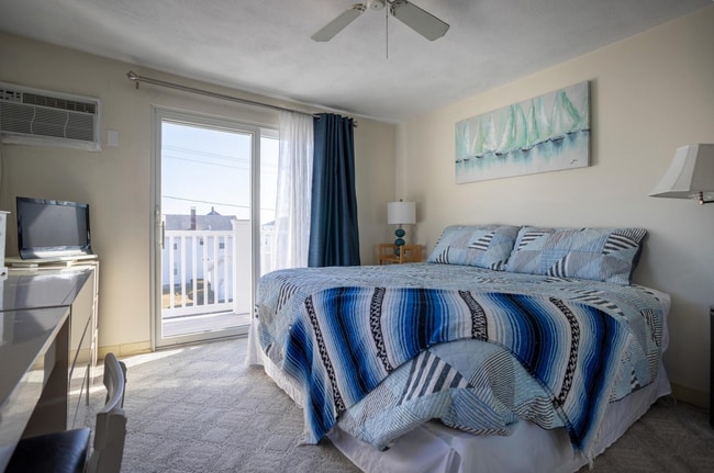 Building Photo - 68 Kings Hwy