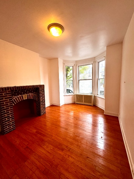 Building Photo - 936 French St NW