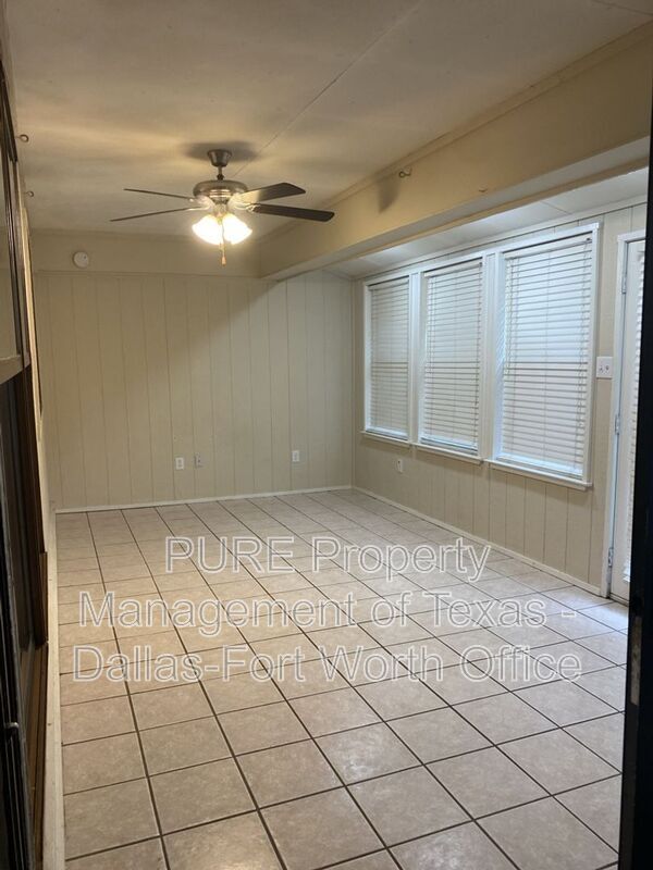Building Photo - 4707 Burning Springs Dr