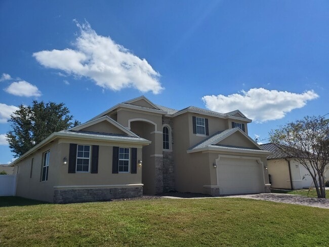 Building Photo - 1249 NW 37th Ave