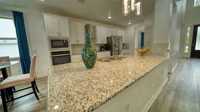 Building Photo - 11907 Singer Ct