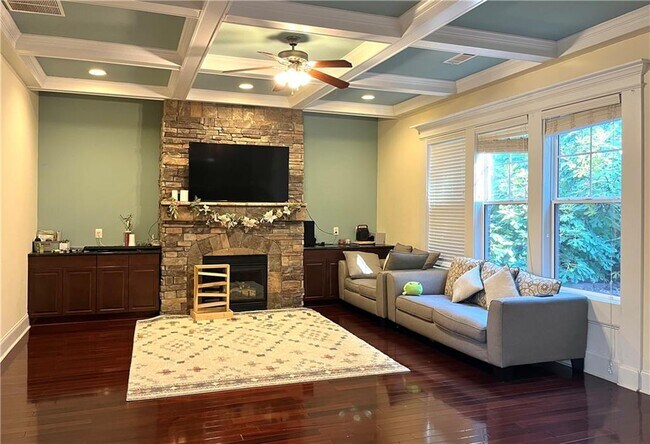 Building Photo - 440 Highgate Dr