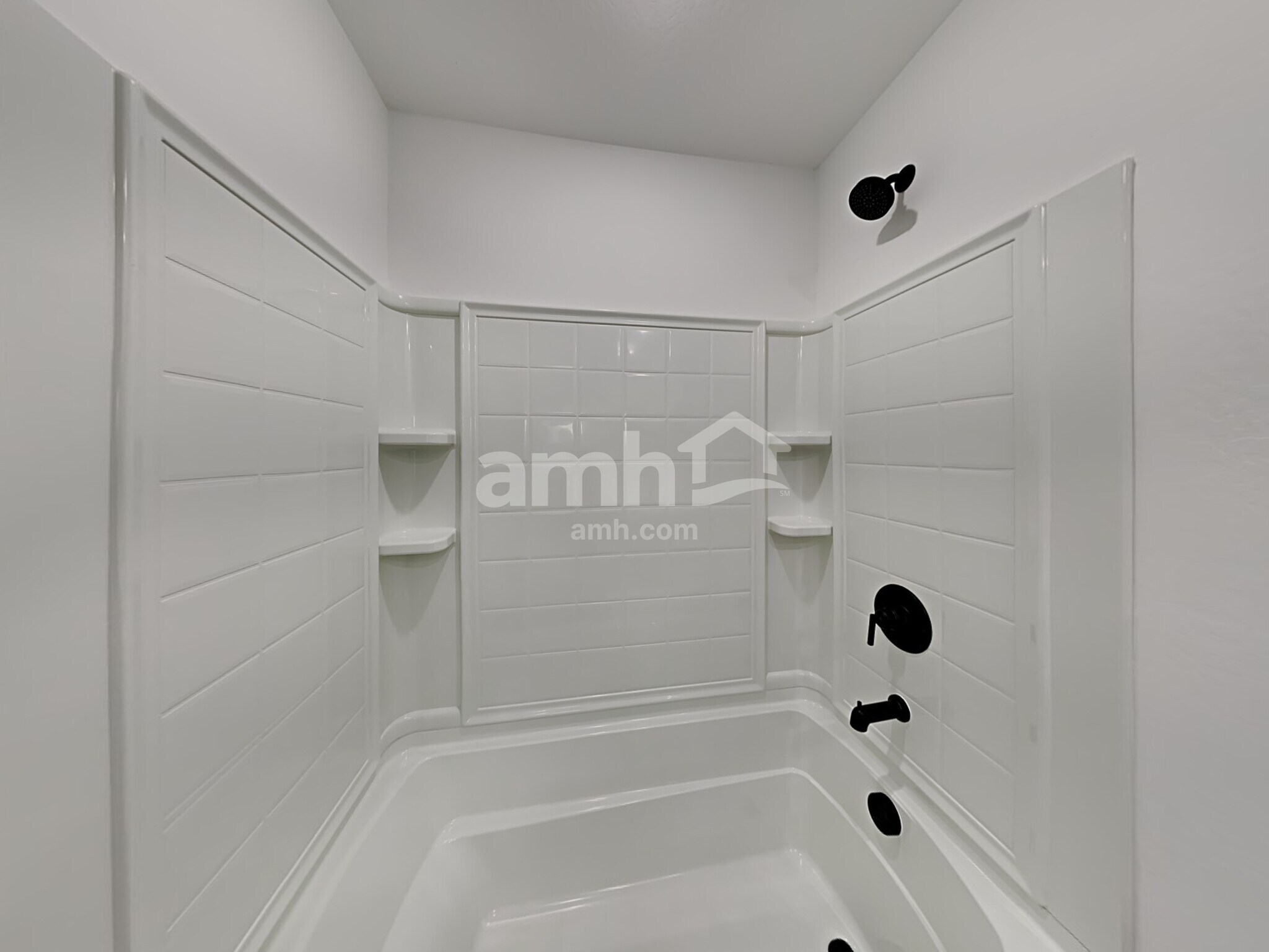 Building Photo - 795 S 150th Dr