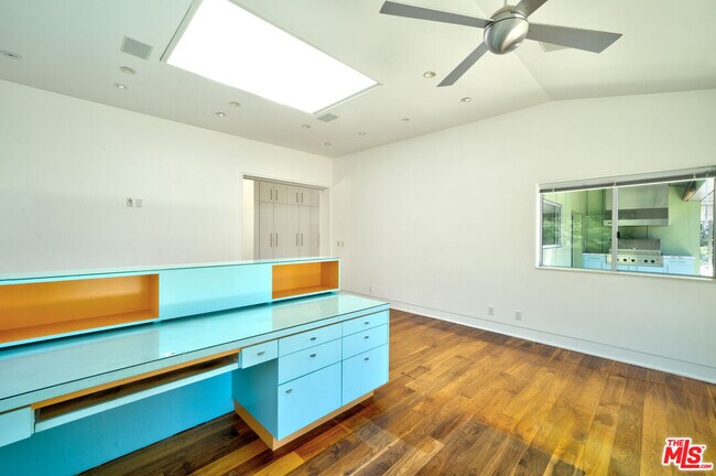 Building Photo - 6000 Philip Ave