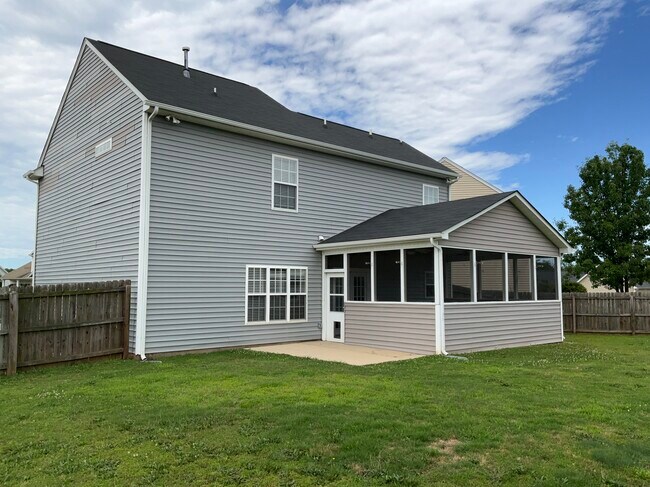 Building Photo - 10 Nermal Ct