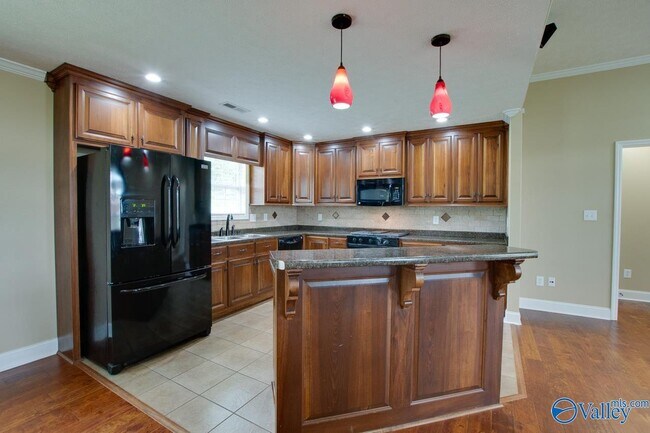 Building Photo - 25751 Caldera Dr