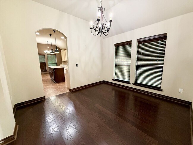 Building Photo - 4321 Carrington Ct