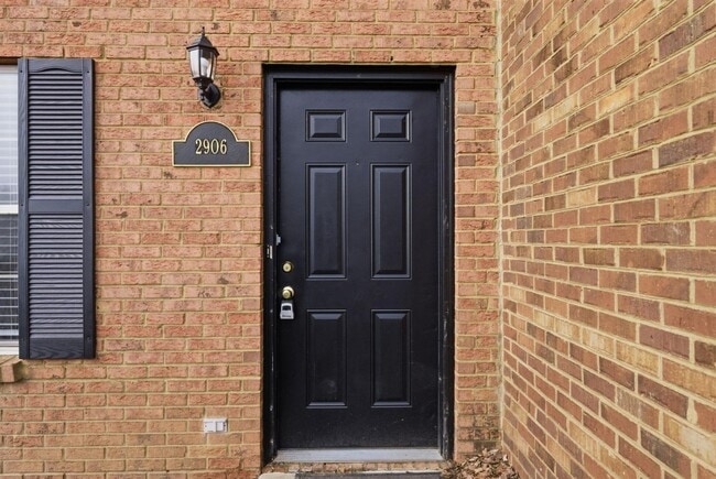 Building Photo - 2906 Blairdon Cir