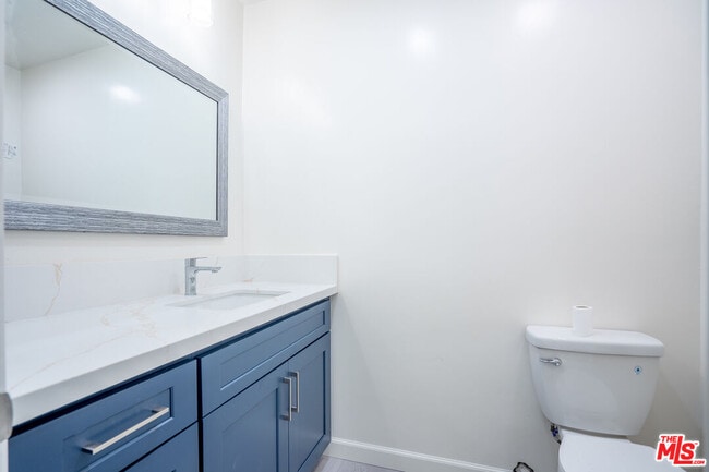 Building Photo - 17440 Fraser Pl