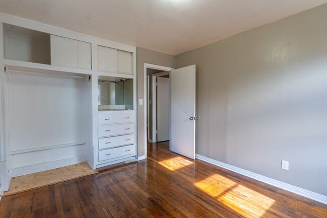 Building Photo - 3308 N Holman Ct