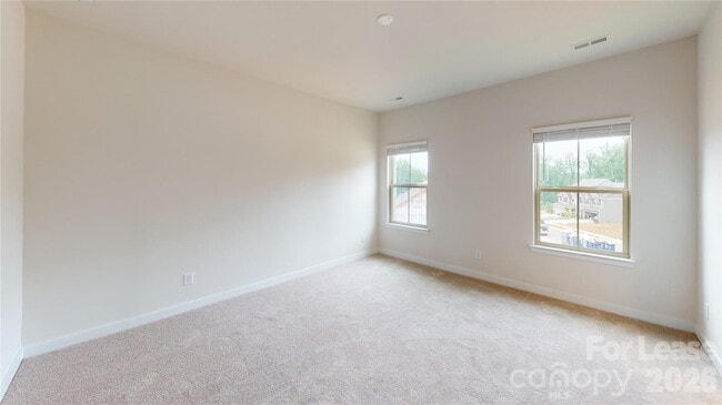 Building Photo - 104 Helm Ln