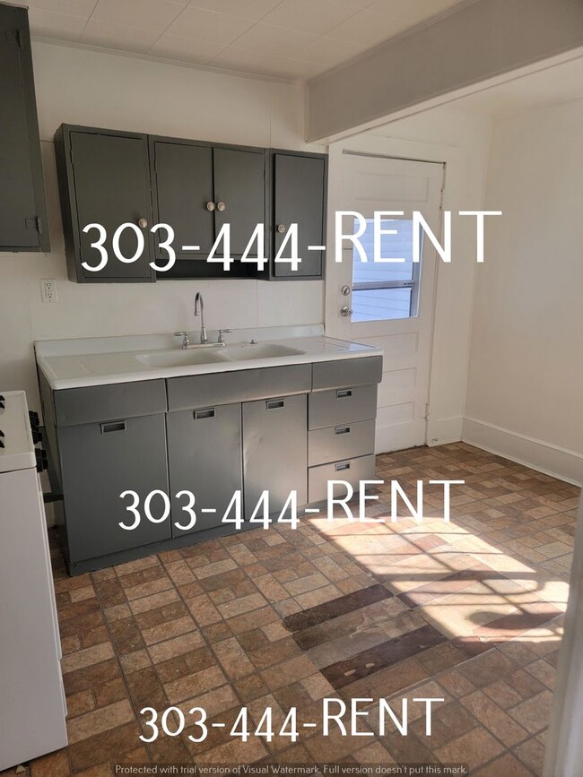 Building Photo - Beautiful One Bedroom Home in Lakewood!  M...